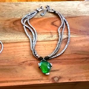 **RARE** Uno de 50 "fatal attraction necklace